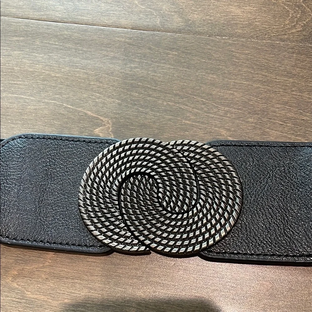 Women's Black Elastic Belt Size S/M 27”-37”